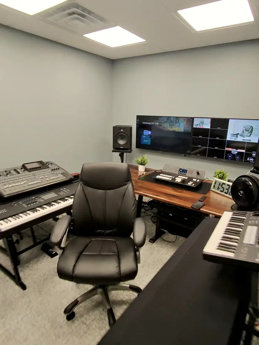 Finished control room, ready to roll